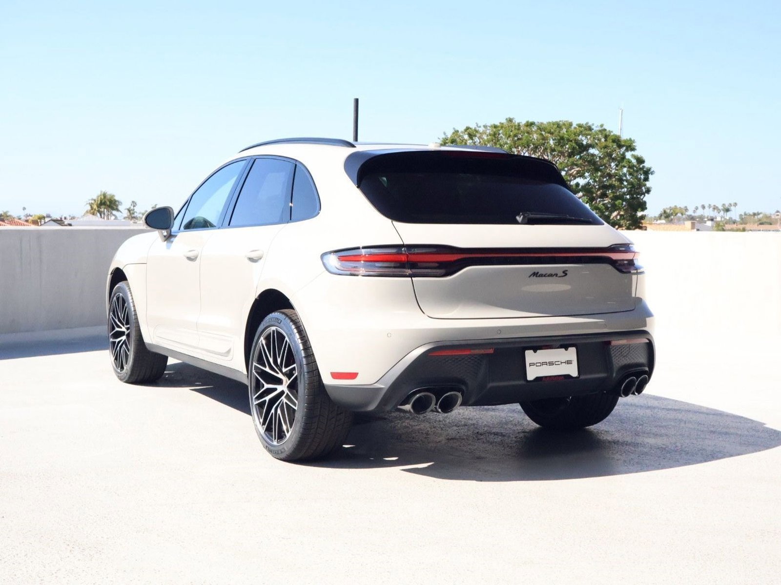 New 2026 Porsche Macan S video 3