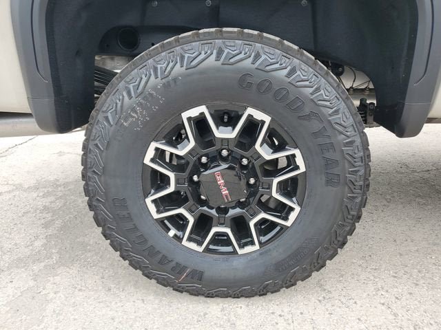 New 2026 GMC Sierra 2500 AT4X AWD/4WD image 6