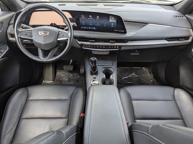 Used 2024 Cadillac XT4 Premium Luxury image 14