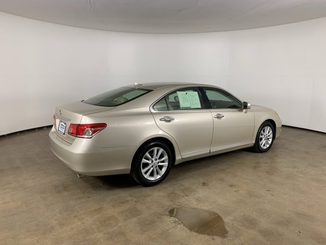 Used 2010 Lexus ES 350 image 8