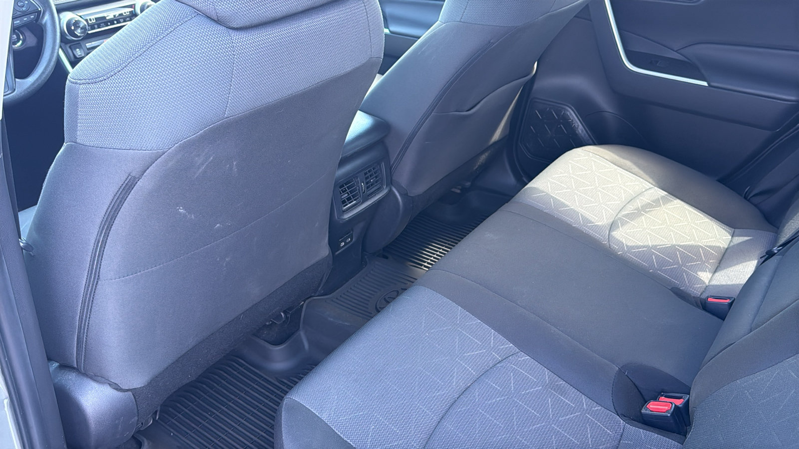Certified 2025 Toyota RAV4 XLE AWD/4WD image 22