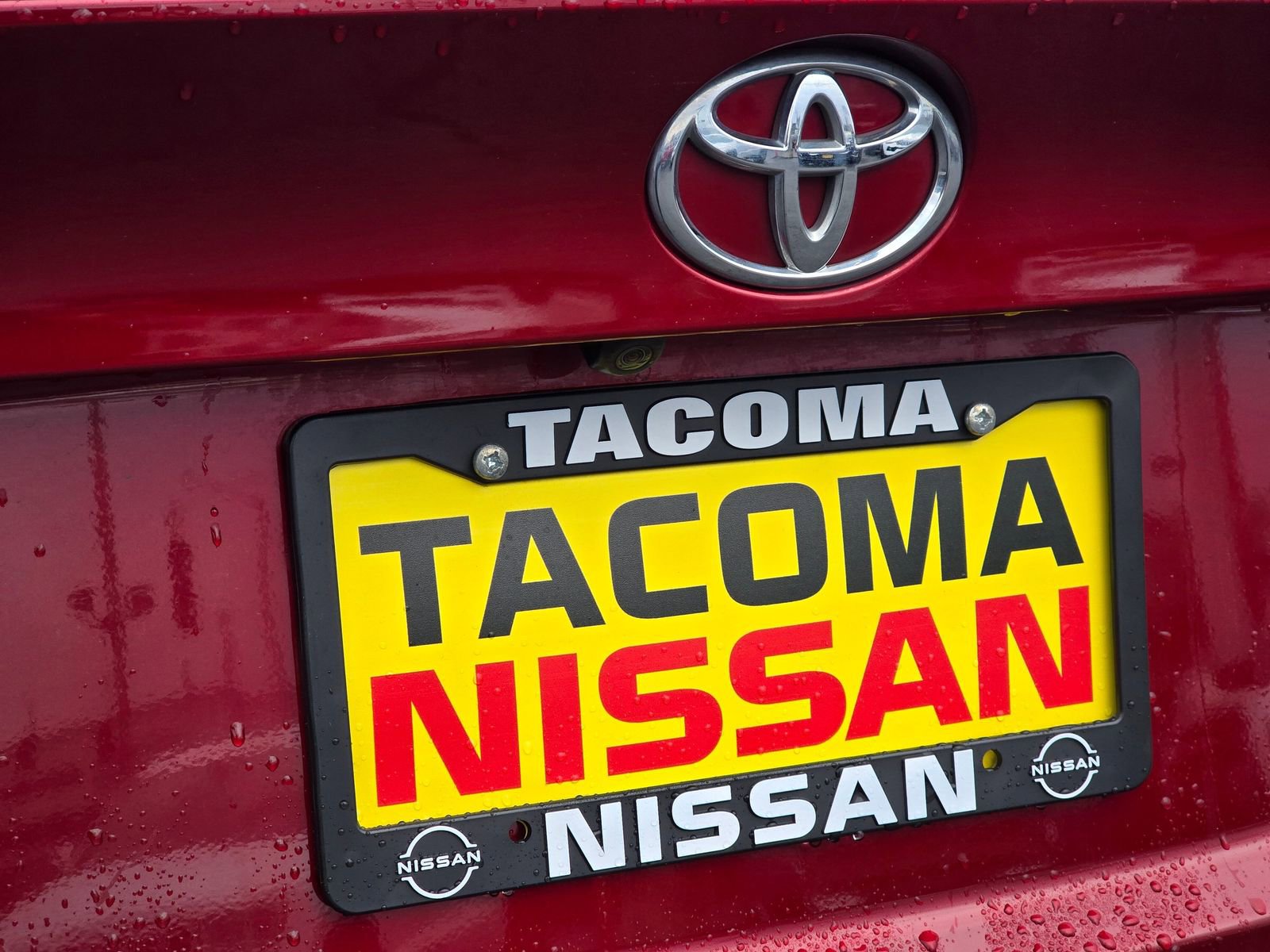 Used 2018 Toyota C-HR XLE image 31