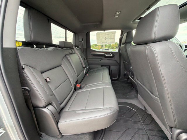 New 2026 Chevrolet Silverado 1500 RST w/ RST All Star Premium Package AWD/4WD image 32