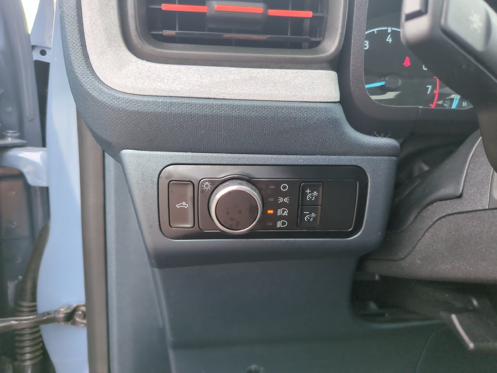 Certified 2024 Ford Maverick XLT w/ XLT Luxury Package FWD image 26
