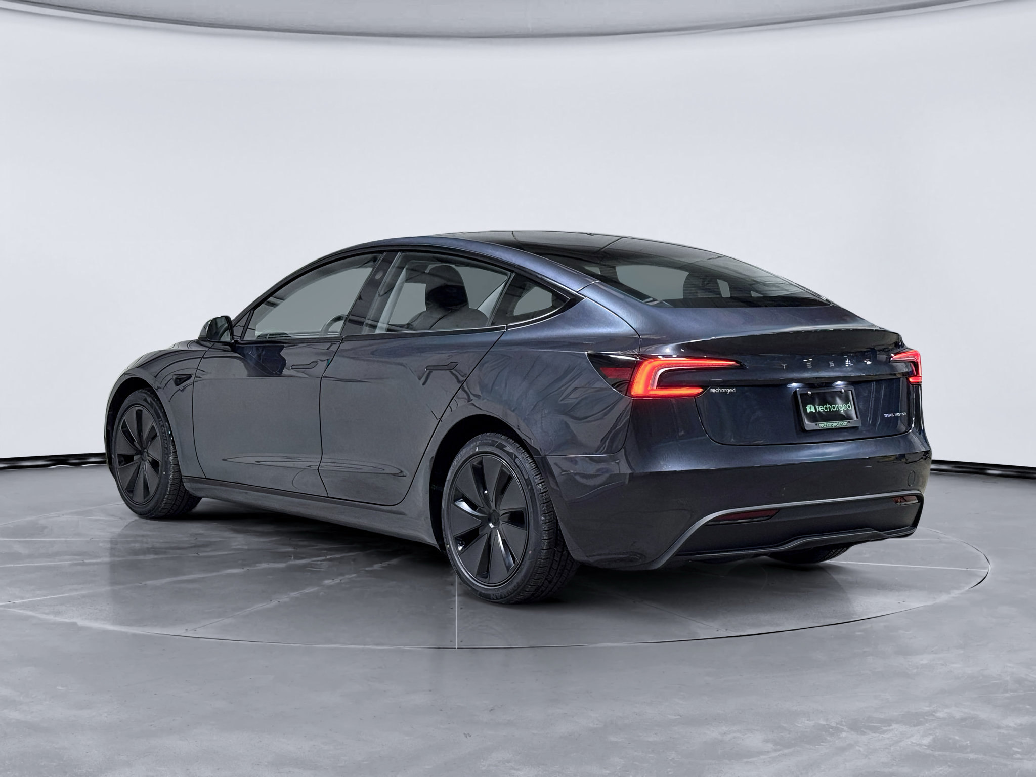 Used 2024 Tesla Model 3 Long Range AWD/4WD image 2