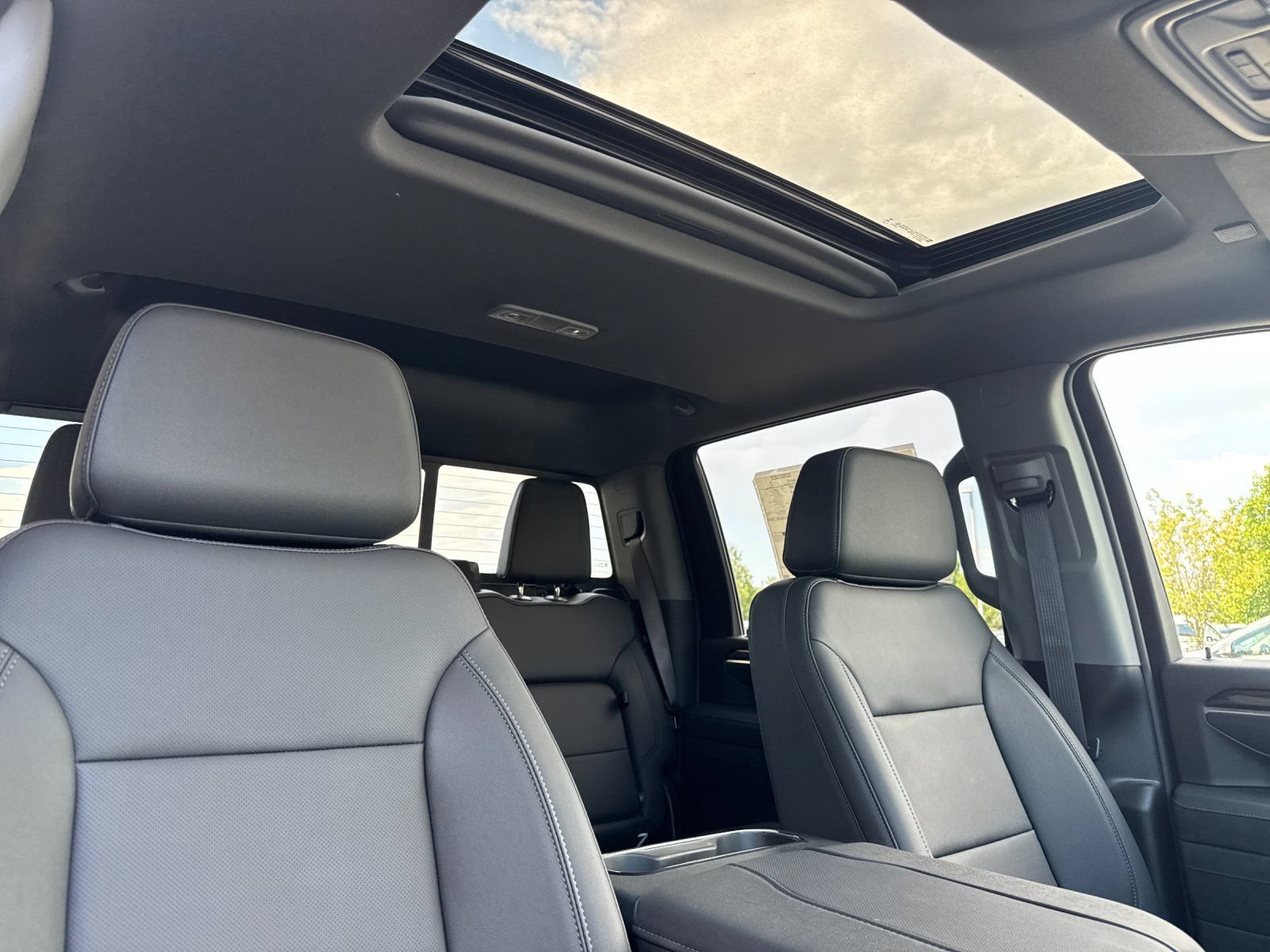 New 2026 Chevrolet Silverado 2500 LTZ w/ Trail Boss Package AWD/4WD image 17