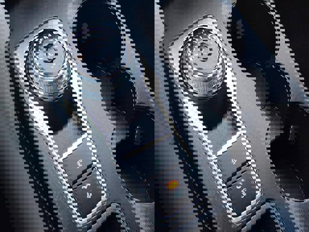 Certified 2023 Ford Escape Platinum w/ Class II Trailer Tow Package image 26