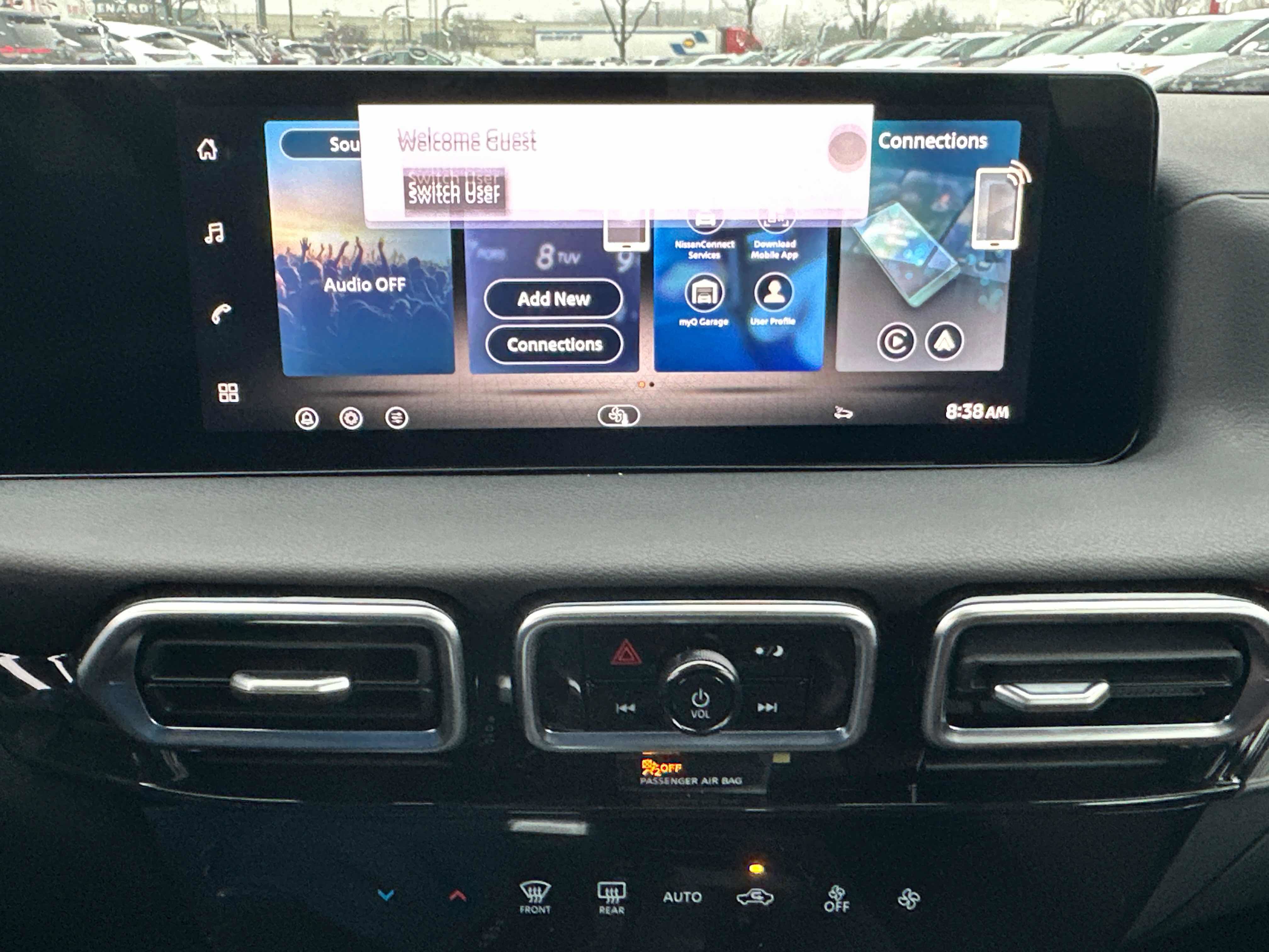 New 2026 Nissan Sentra SR w/ Floor Mat Package FWD image 31
