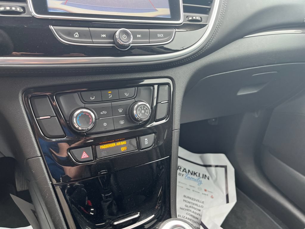 Used 2021 Buick Encore Preferred FWD image 19