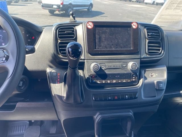 Used 2025 RAM ProMaster 2500 w/ Convenience Group FWD image 13