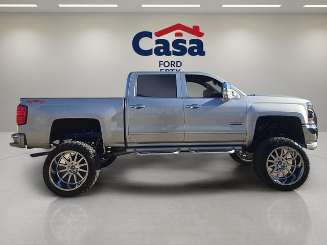 Used 2018 Chevrolet Silverado 1500 LT w/ Texas Edition image 2