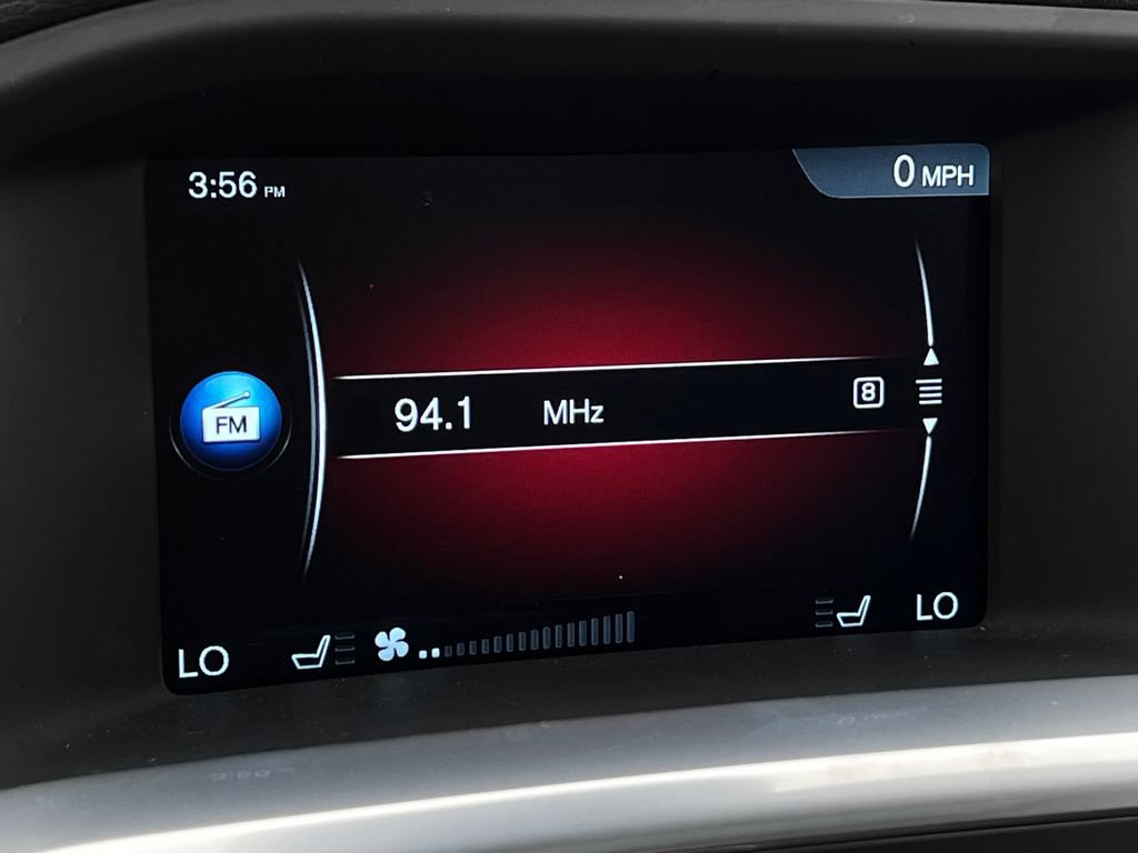 Used 2016 Volvo V60 T5 Premier AWD/4WD image 18