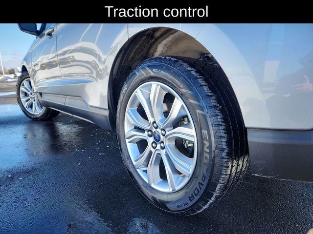 Used 2020 Ford Edge Titanium w/ Cargo Accessory Package image 19