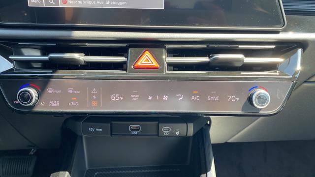 New 2026 Kia Niro FWD image 18