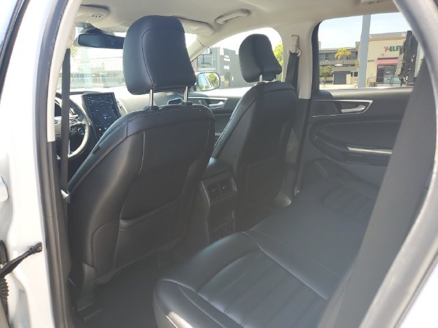 Used 2021 Ford Edge SEL w/ Convenience Package FWD image 13