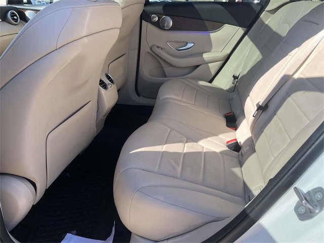 Used 2021 Mercedes-Benz GLC 300 image 8