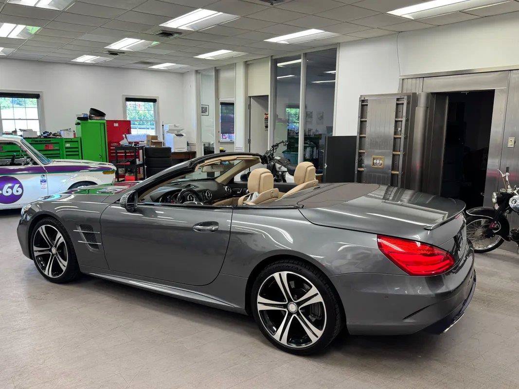 Used 2017 Mercedes-Benz SL 450 image 24