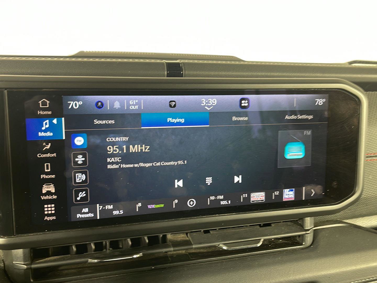 Used 2024 Jeep Wrangler Unlimited Rubicon image 17