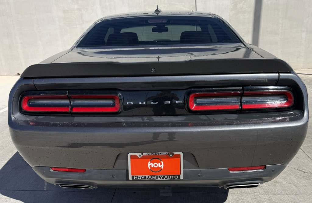 Used 2016 Dodge Challenger R/T Scat Pack image 4