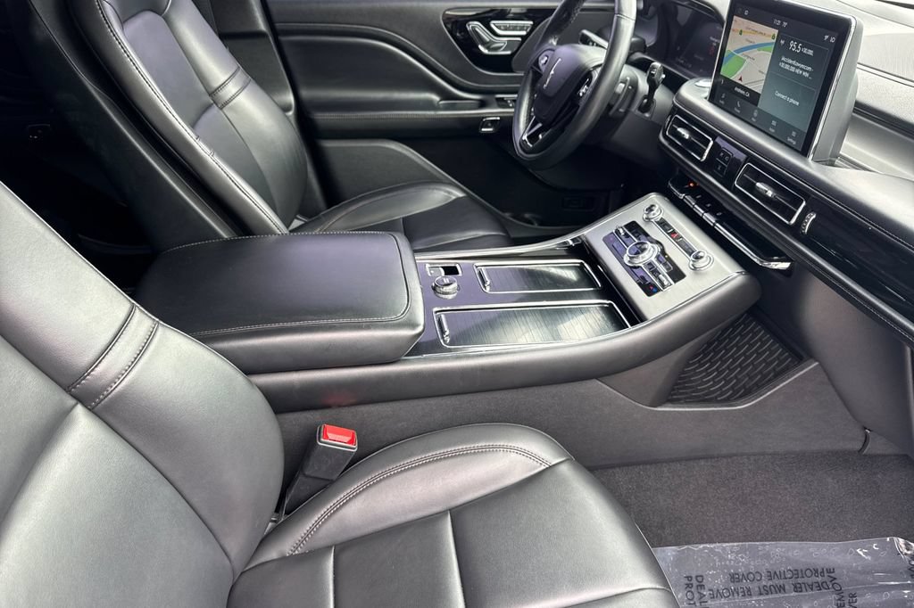 Used 2021 Lincoln Aviator 2WD w/ Elements Package image 20
