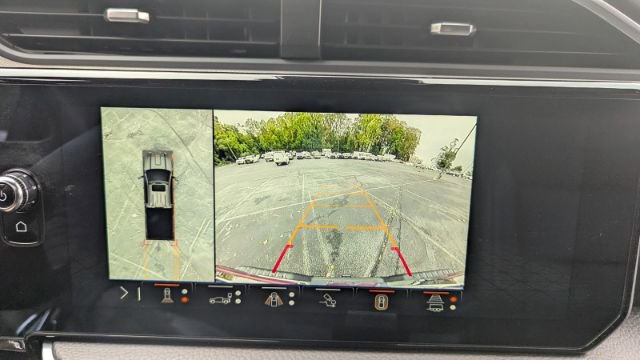 Used 2024 GMC Sierra 2500 Denali w/ Denali Reserve Package image 36