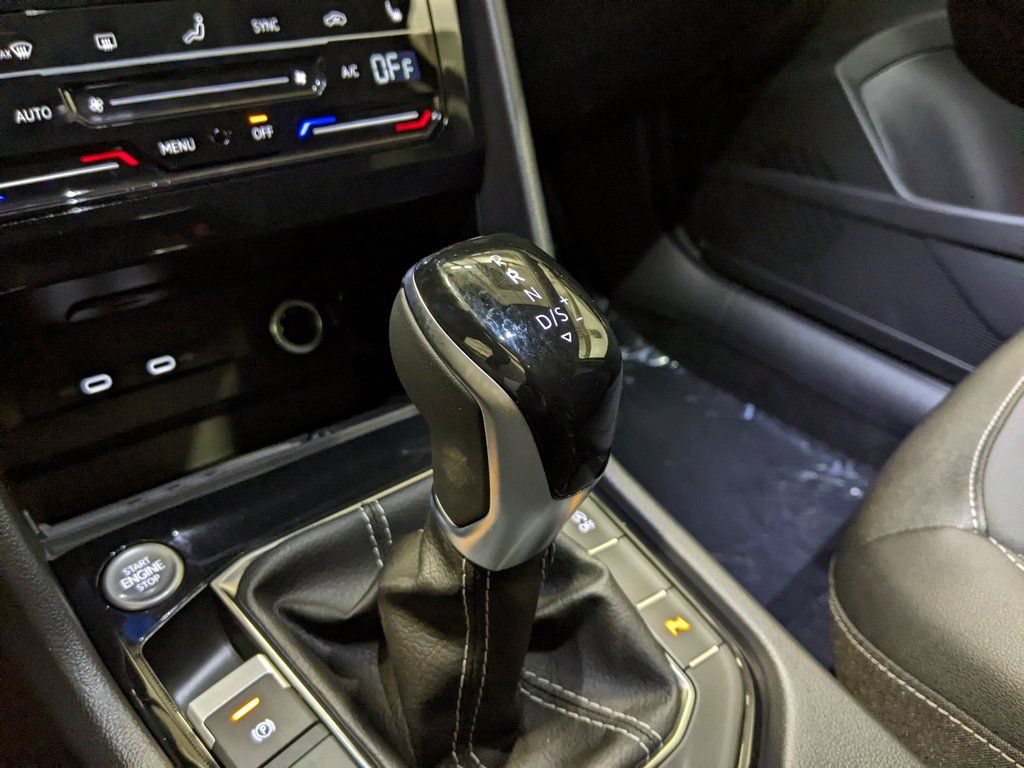 New 2026 Volkswagen Taos SE FWD image 20