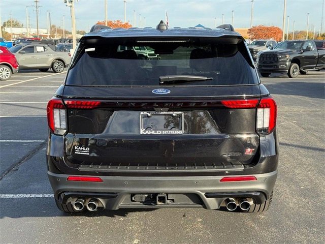 Used 2025 Ford Explorer ST w/ Sun And Sound Package image 4