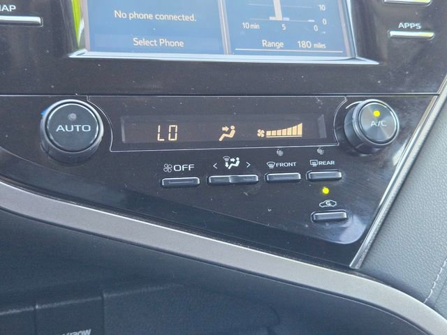 Used 2019 Toyota Camry SE image 20