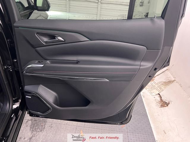 New 2026 Chevrolet Traverse RS w/ LPO, Floor Liner Package image 40