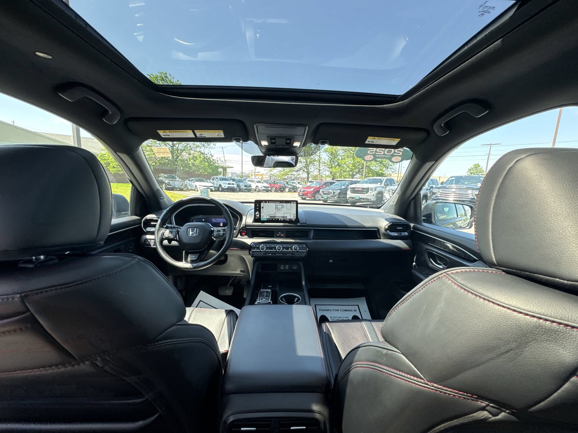 Used 2025 Honda Pilot Black Edition image 21