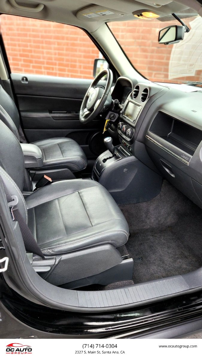 Used 2015 Jeep Patriot High Altitude FWD image 32