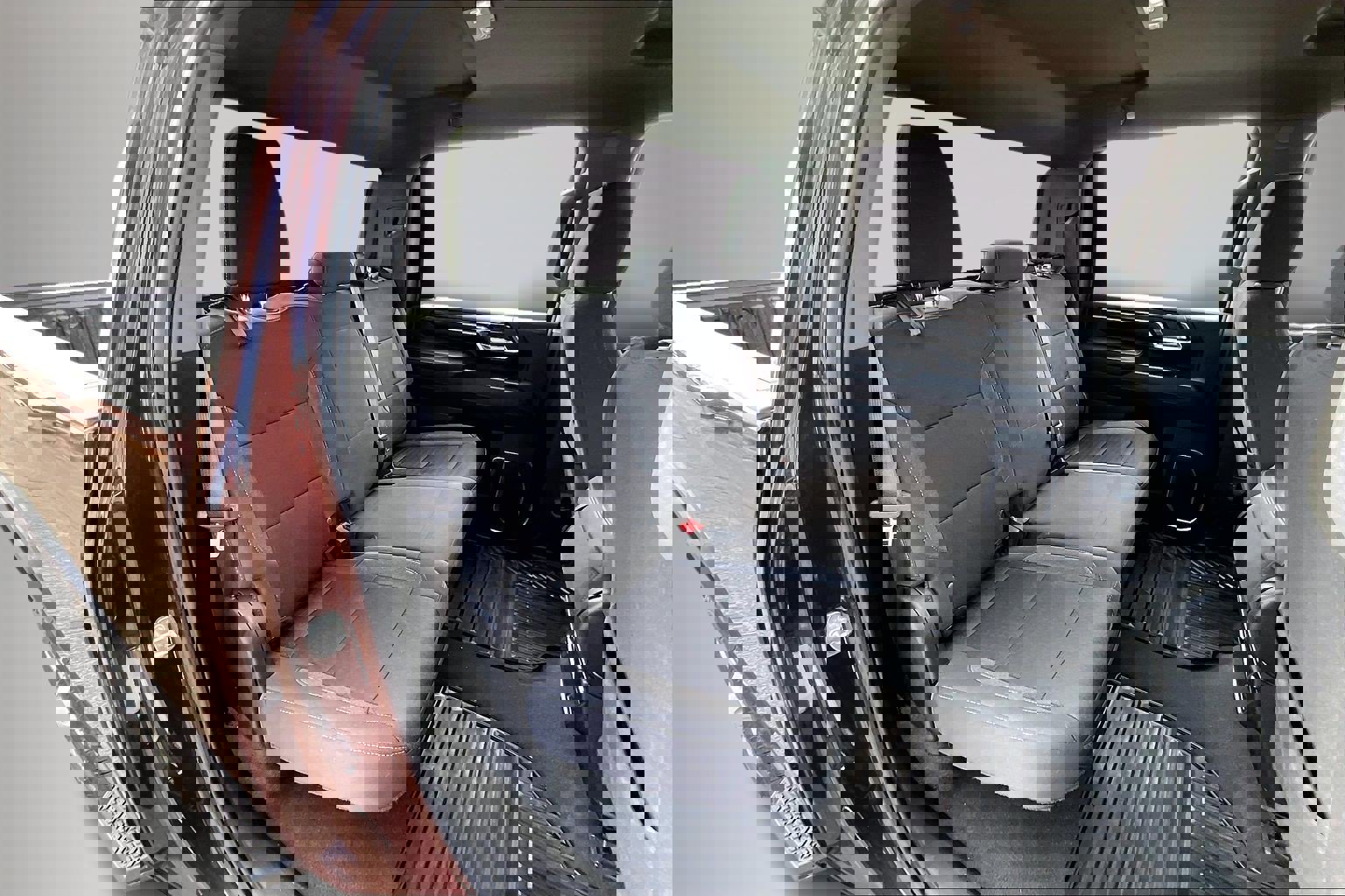 Used 2024 Chevrolet Silverado 2500 LT image 26