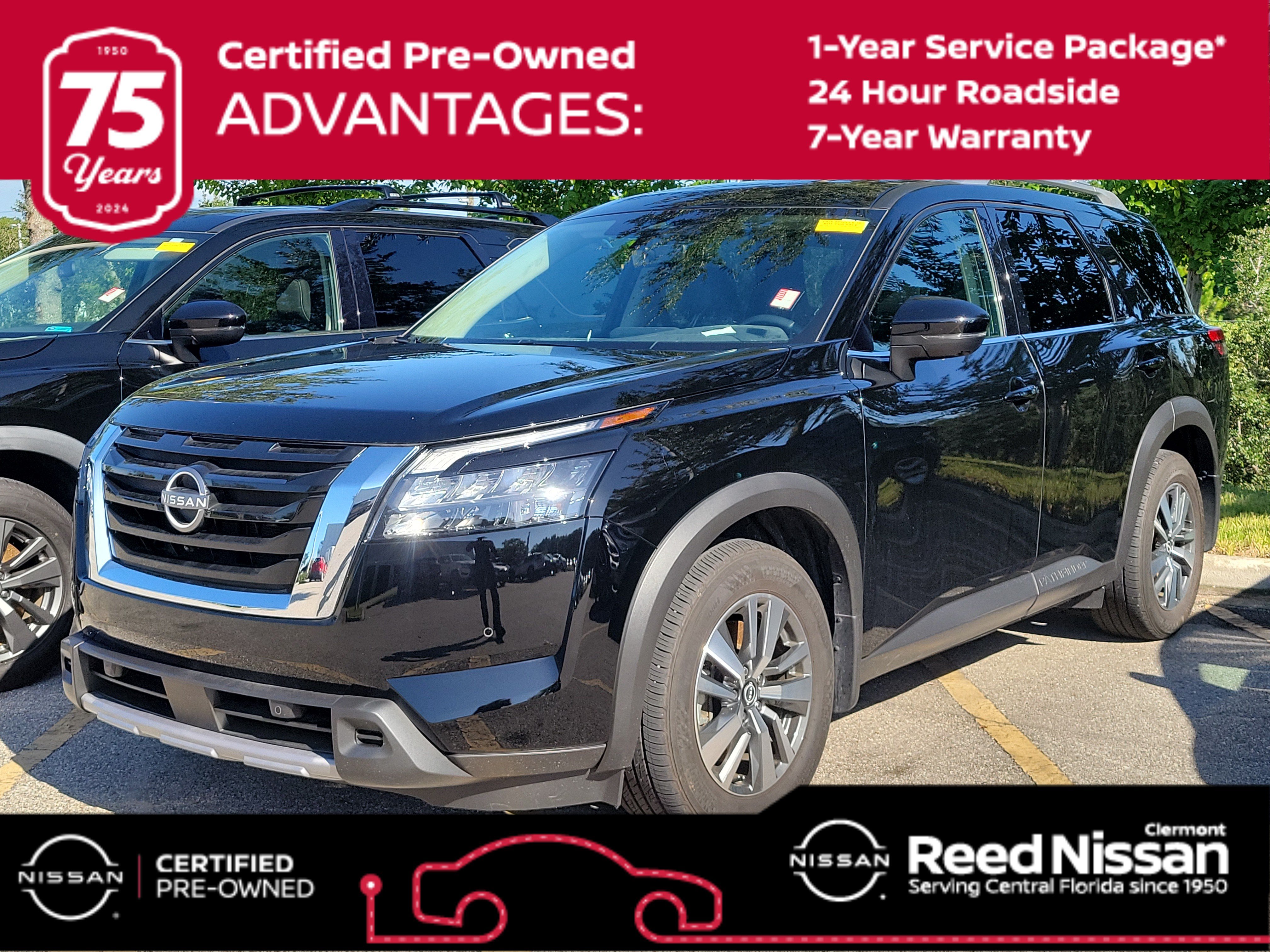 Certified 2025 Nissan Pathfinder SL FWD image 1