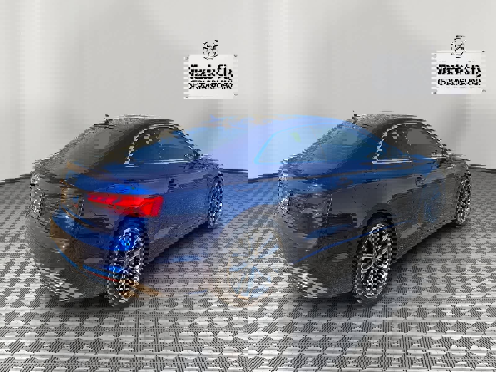 Used 2020 Audi A5 2.0T Premium Plus image 3