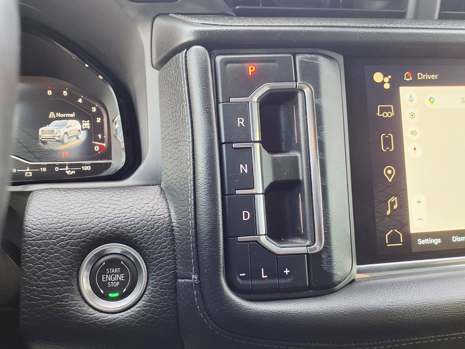 Used 2023 GMC Yukon XL Denali image 26