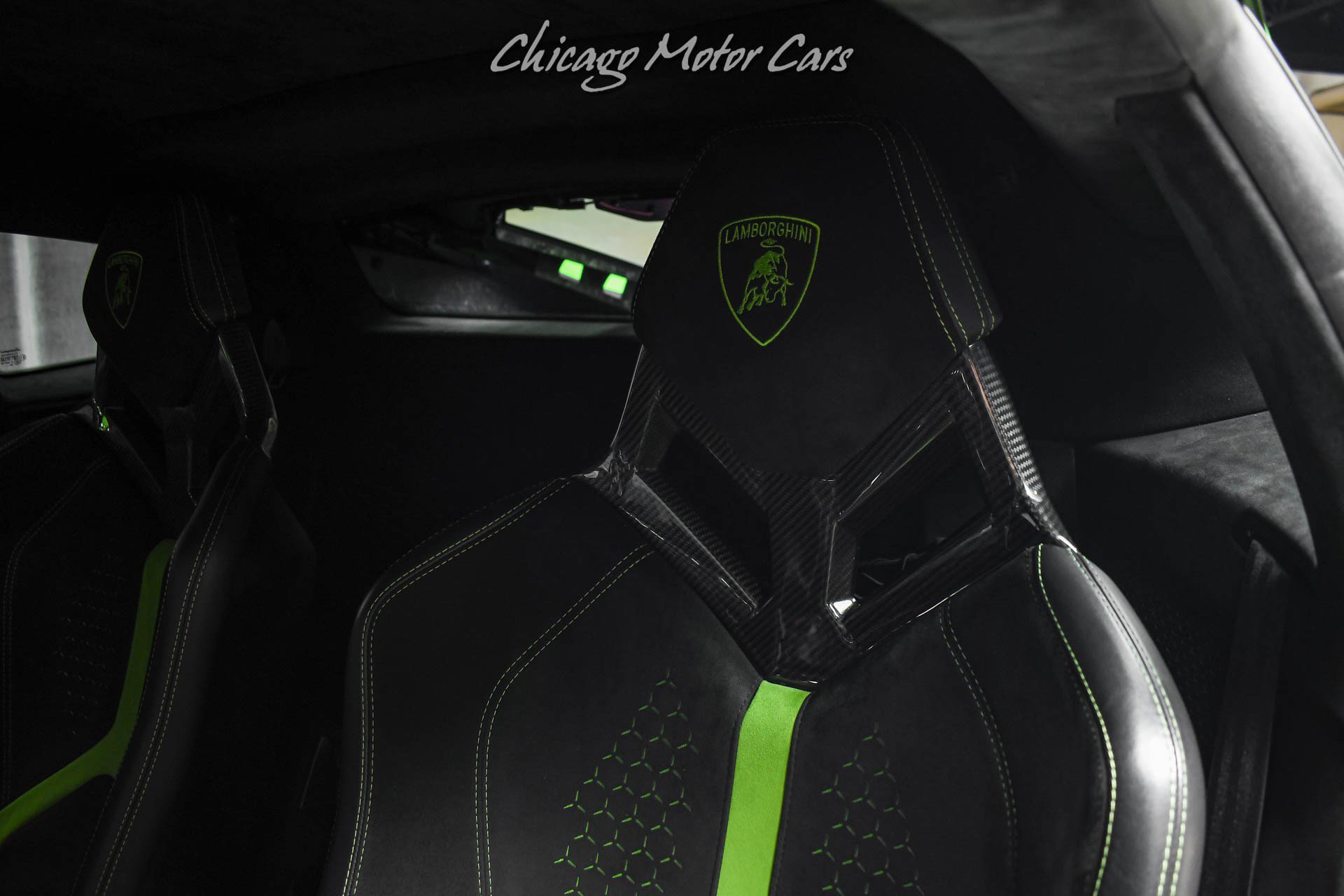 Used 2018 Lamborghini Huracan Performante AWD/4WD image 18