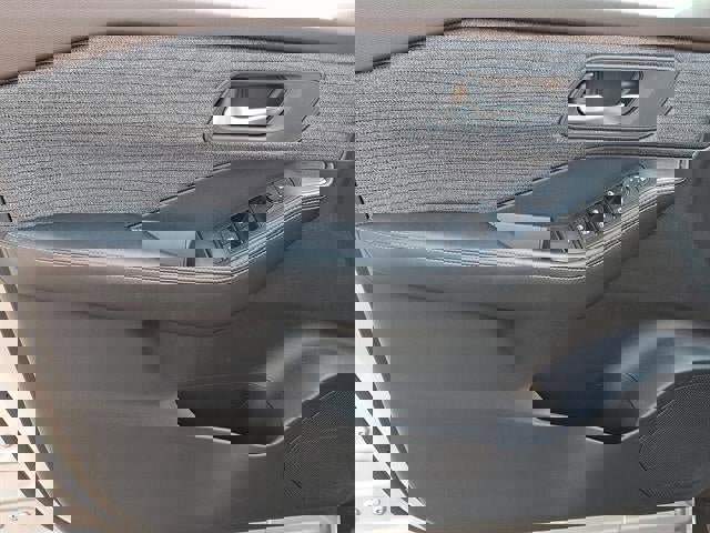 Certified 2021 Nissan Rogue SV image 13