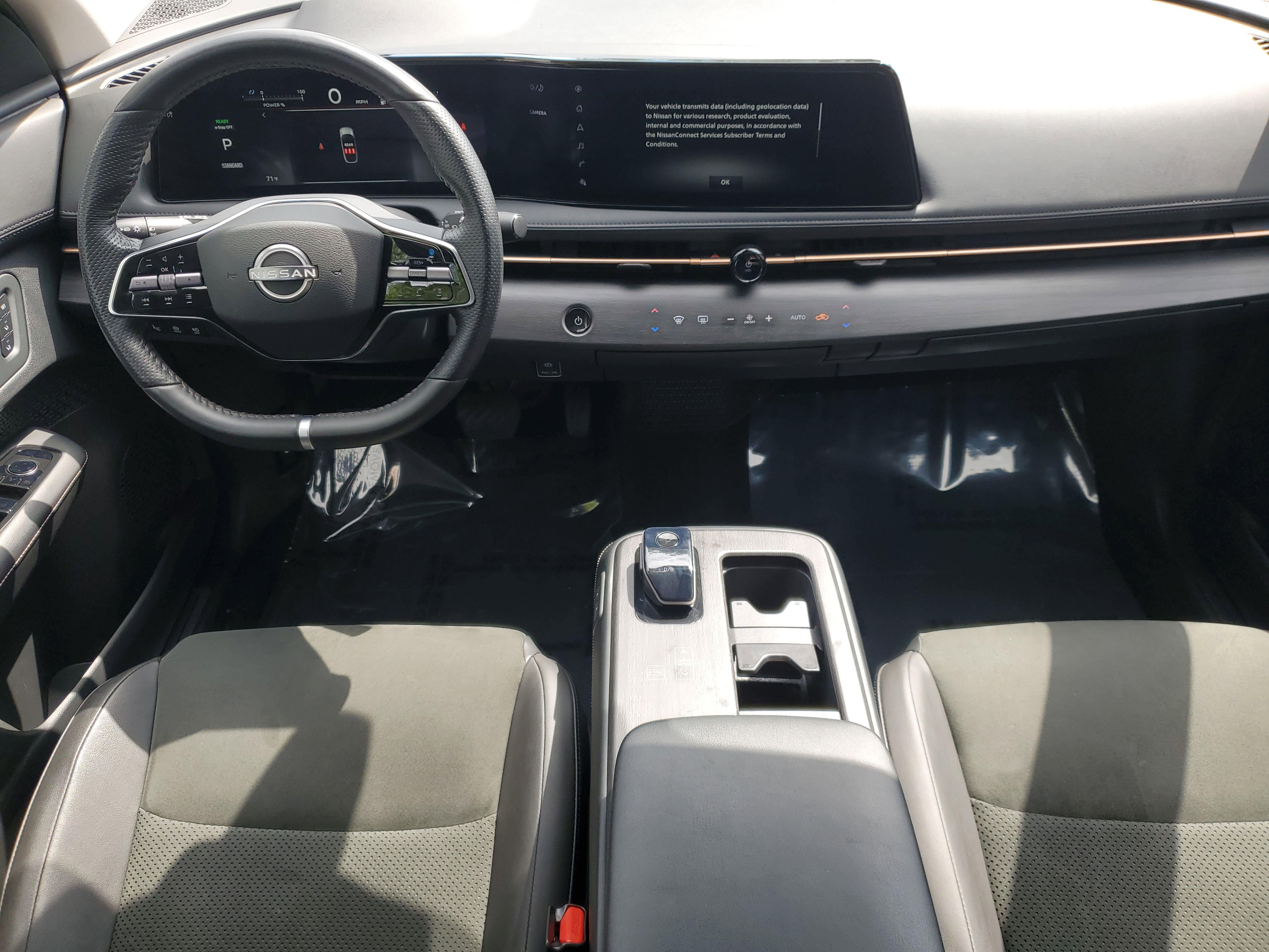 Certified 2023 Nissan Ariya AWD image 15