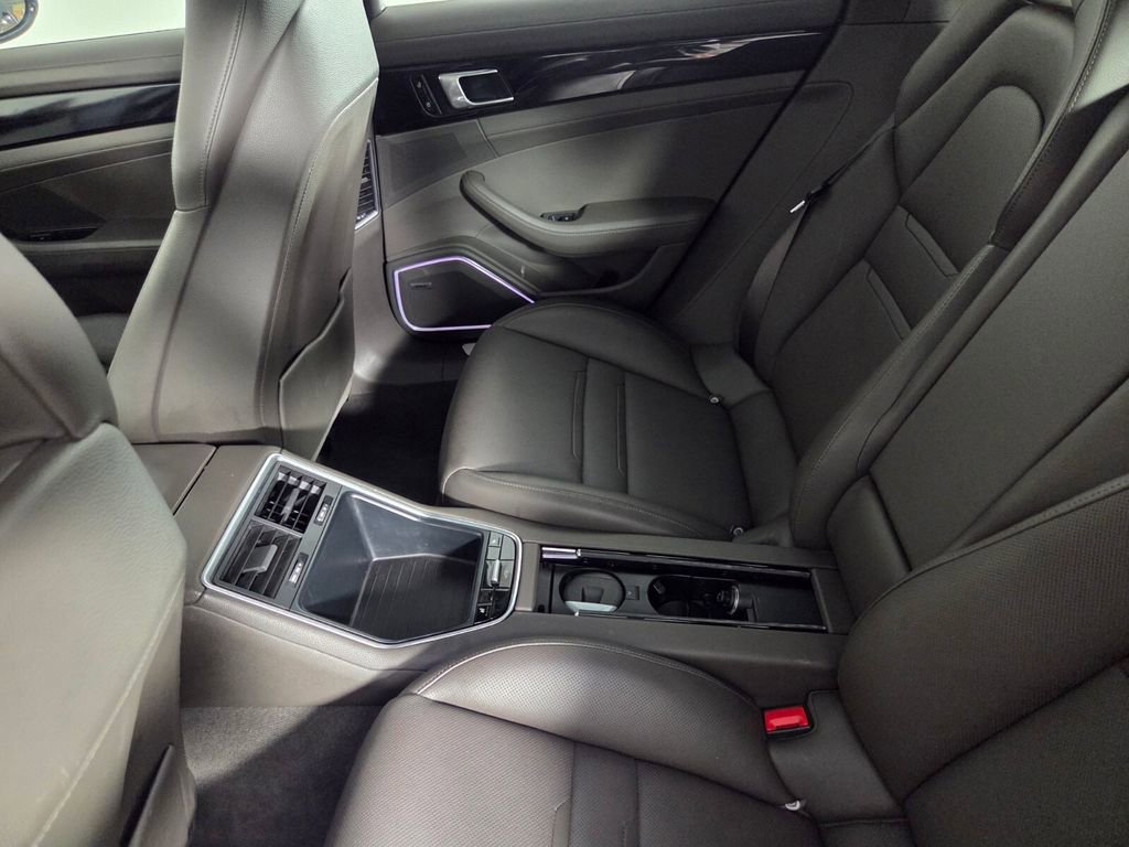 Used 2020 Porsche Panamera 4 w/ Premium Package Plus image 26