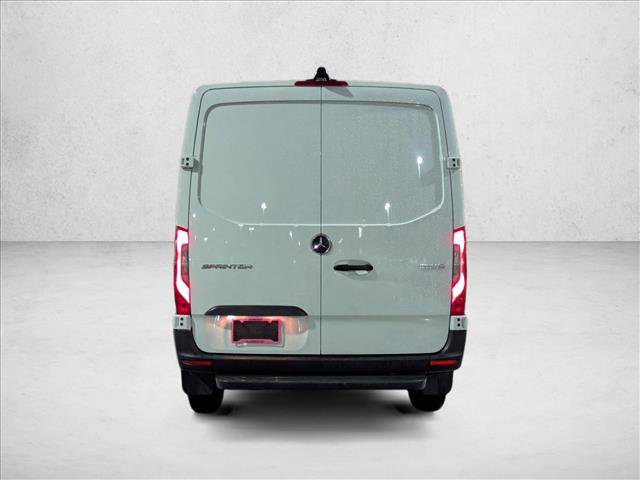 Used 2025 Mercedes-Benz Sprinter 2500 image 7
