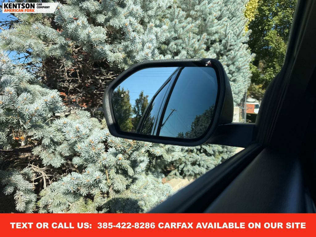 Used 2024 Ford Explorer XLT w/ Equipment Group 202A image 23