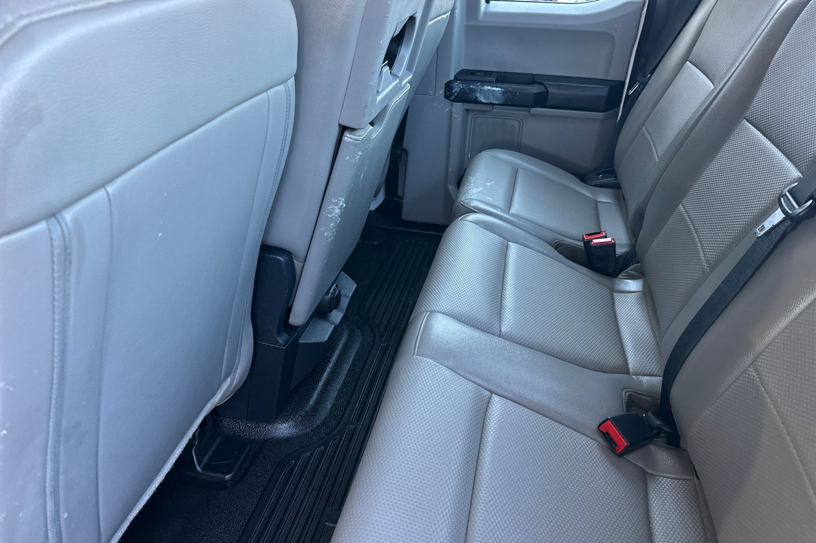 Used 2022 Ford F250 XL w/ Power Equipment Group RWD image 11