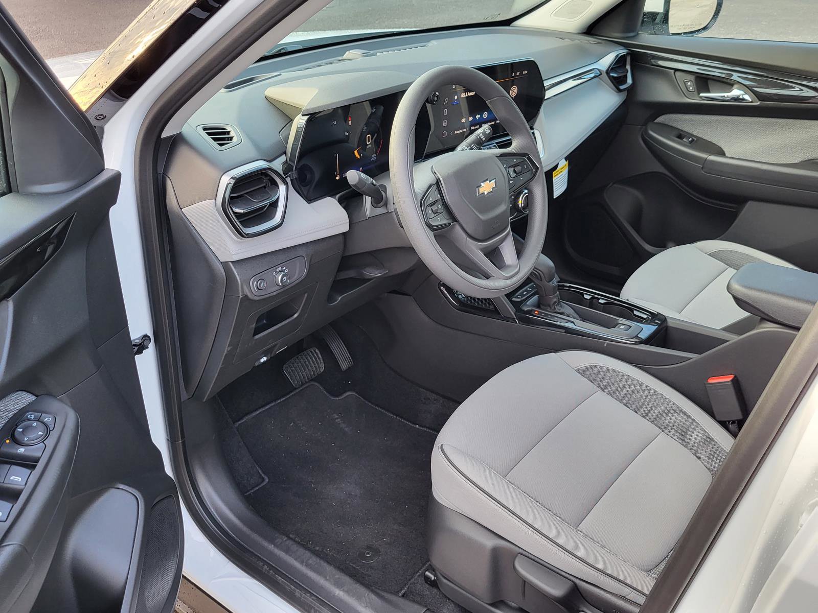 New 2026 Chevrolet TrailBlazer LT w/ LPO, Blackout Package image 14