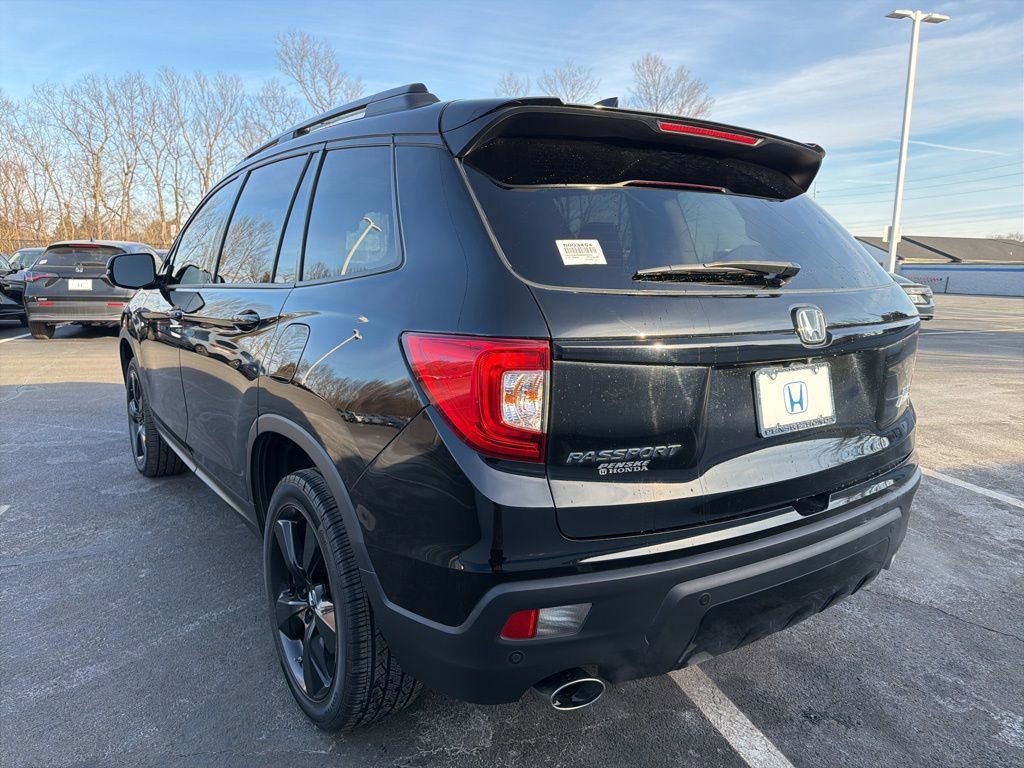 Certified 2021 Honda Passport Elite image 3