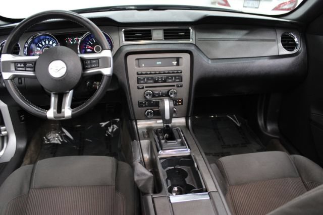 Used 2014 Ford Mustang Convertible w/ Equipment Group 102A RWD image 2