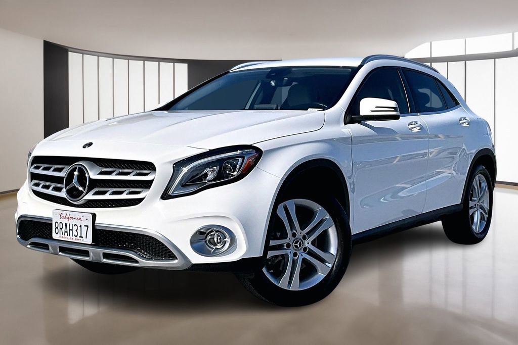 Used 2019 Mercedes-Benz GLA 250 w/ Premium Package image 1