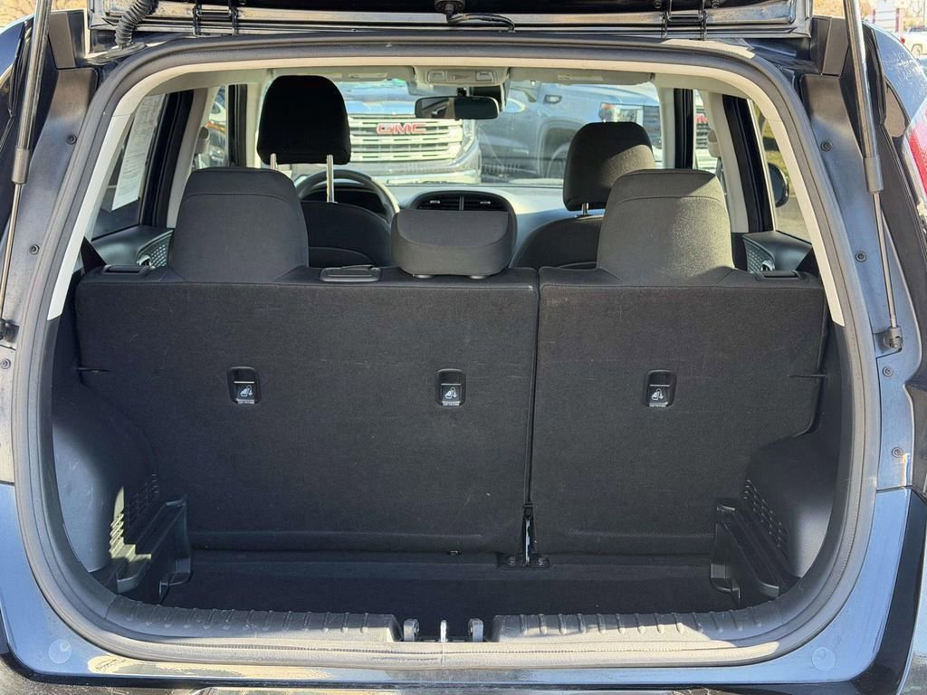 Used 2024 Kia Soul LX w/ Option Group 015 image 13