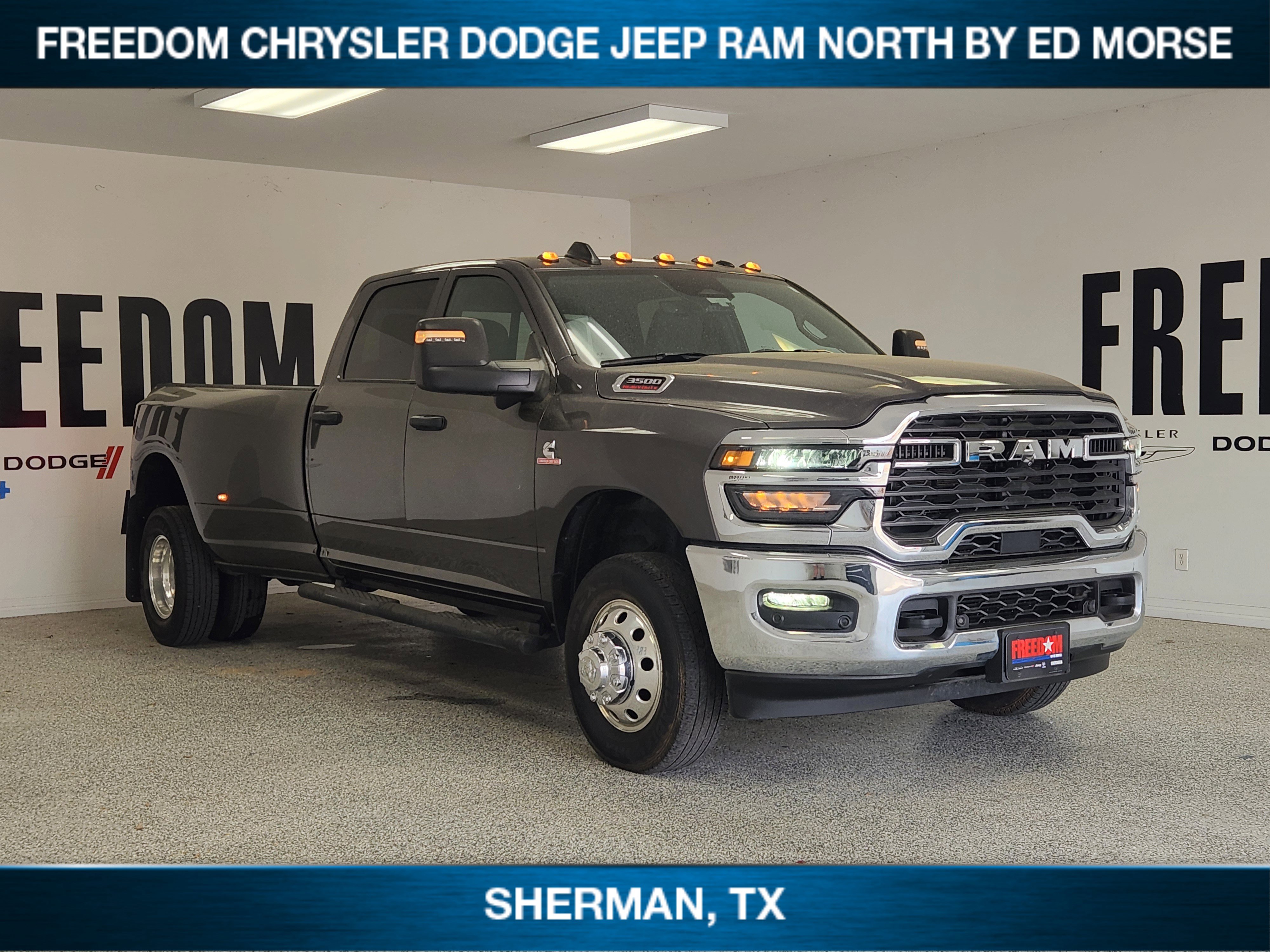 Used 2025 RAM 3500 Tradesman image 2