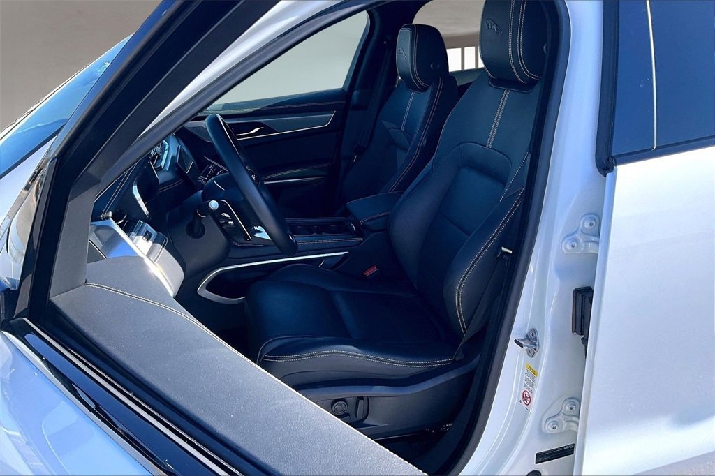 Used 2026 Jaguar F-PACE R-Dynamic S image 26