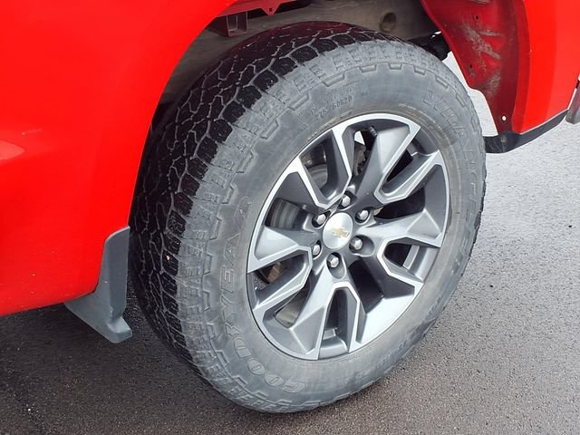 Certified 2023 Chevrolet Silverado 1500 LT AWD/4WD image 12